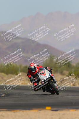 media/Nov-06-2023-Moto Forza (Mon) [[ce023d0744]]/3-Intermediate Group/Session 3 (Turn 5)/